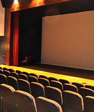 PerformanceVenue_Reeves