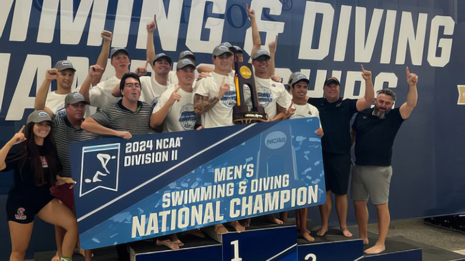 National Champs: UT Men Win 2024 NCAA Swimming Championship