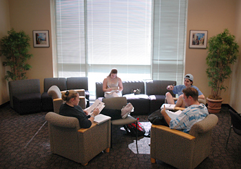 Commuter Lounge