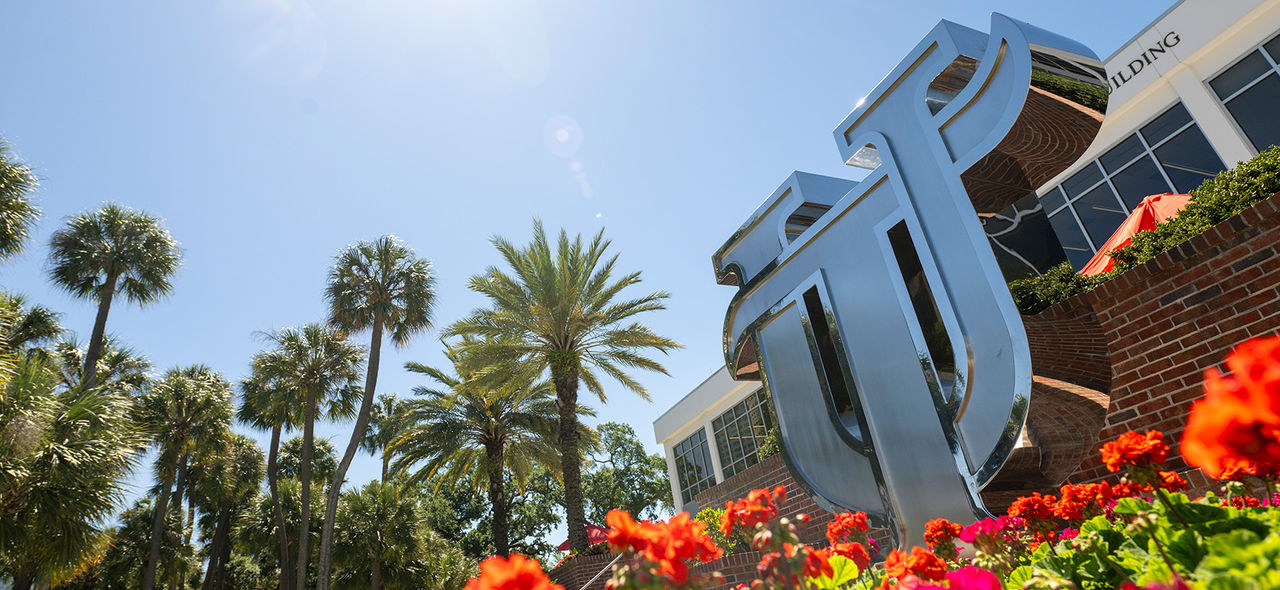 UTampa sculpture in front of the Southard Family Building