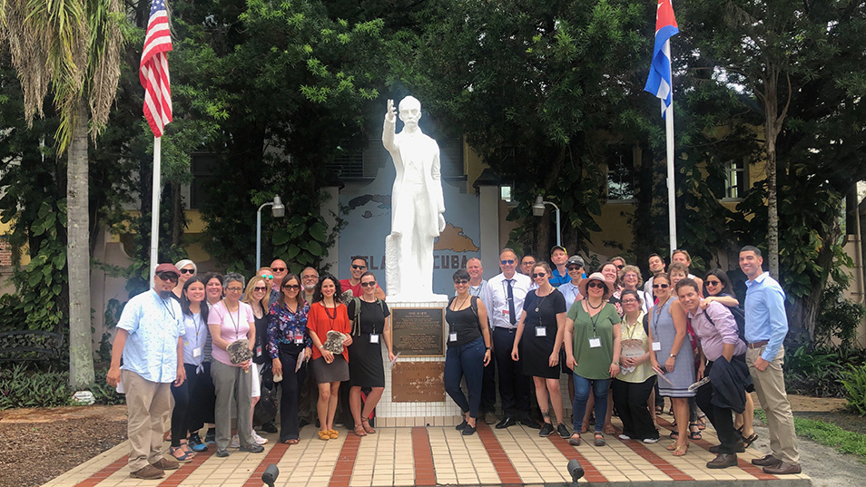 Group photo from the NEH 2019