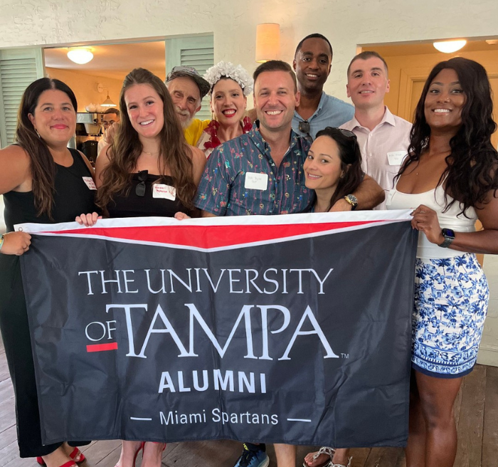 Dr. Dahlberg met with students around campus to hand out cookies after the inauguration ceremony.
