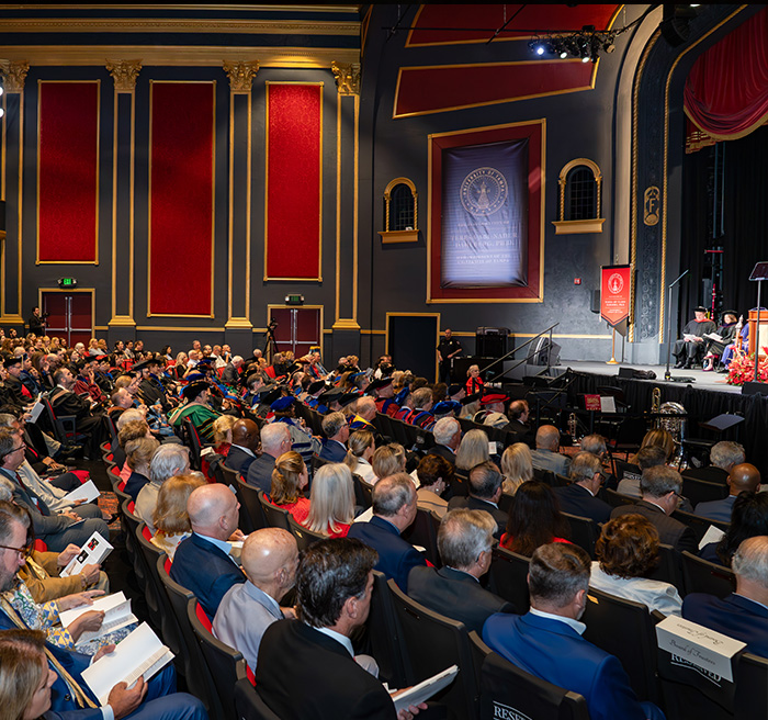 Overview image of the inauguration ceremony in Falk Theater.