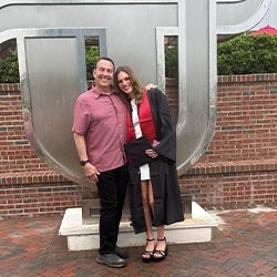 picture of Christopher Marcelletti ’83 and Bella Marcelletti BFA ’25 