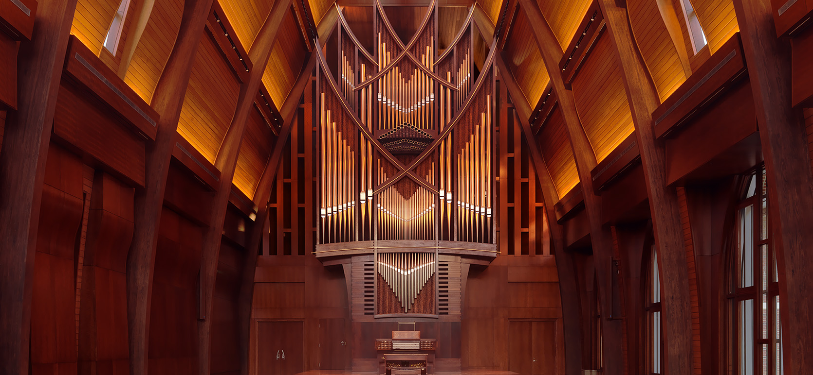 Organ in Sykes Chapel
