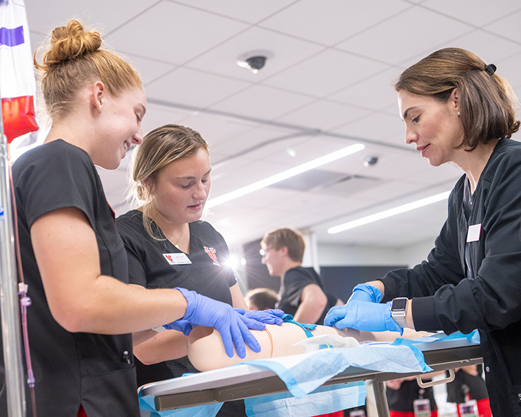 Sign that reads "We Love UT Donors"