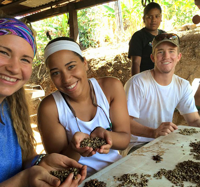 Students on an alternative break in Nicaragua