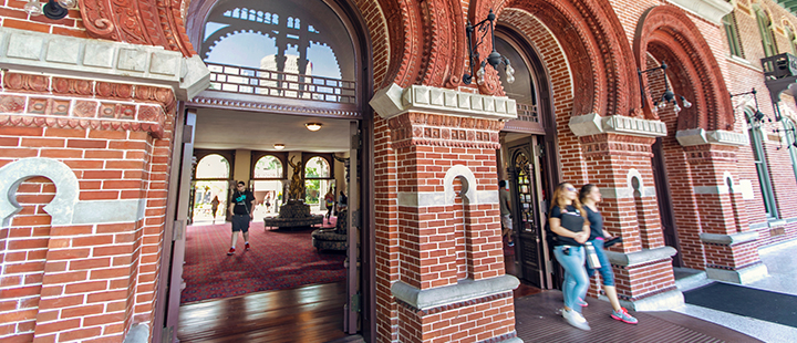 uploadedImages/_News/2018/News-Placeholder_Plant-Hall-Verandah.jpg
