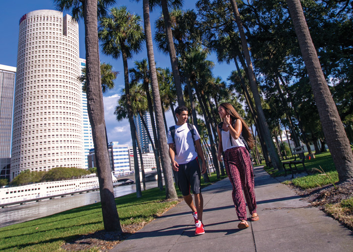 Students walking in Plant Park