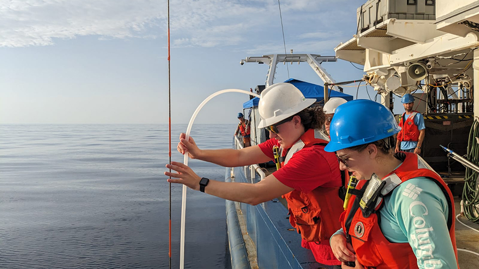 Marine Chemistry Major Embarks on Research Cruise