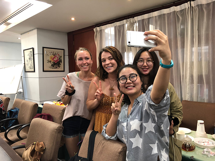 Interacting with students from Fudan University Interacting with students from Fudan University