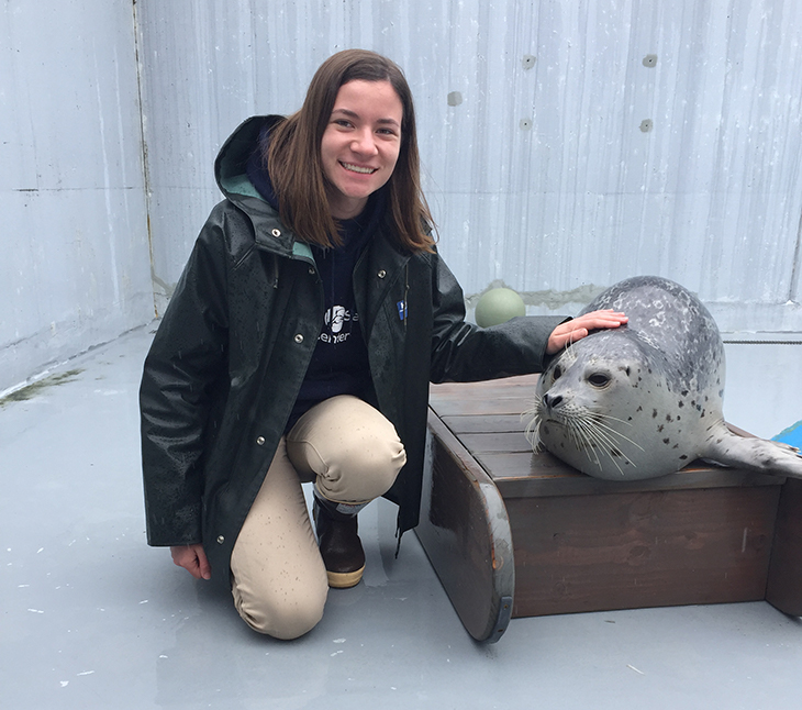  Marine biology volunteer at the Florida Aquarium 