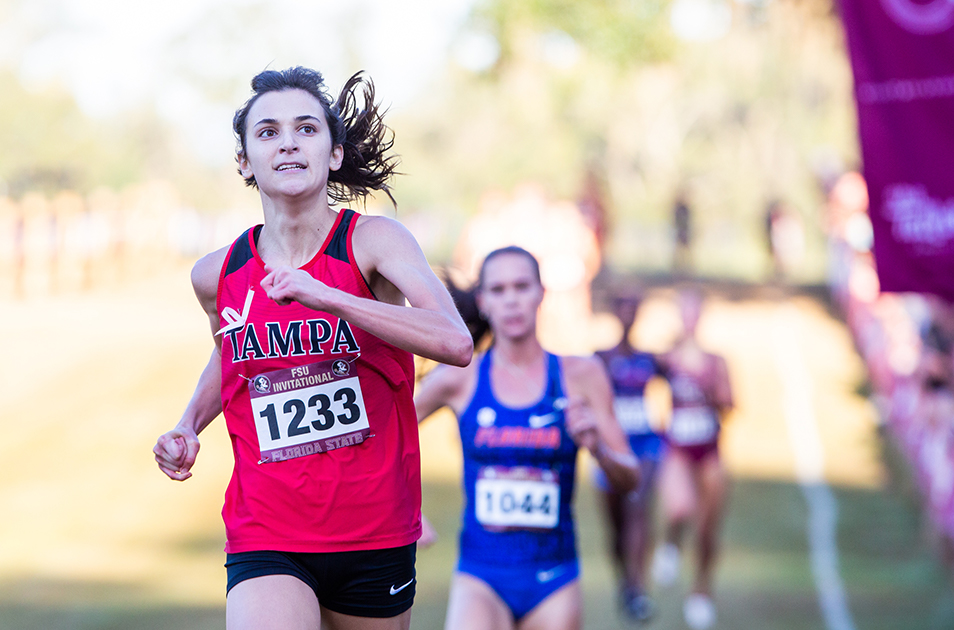 Zoe Jarvis competing in a race.