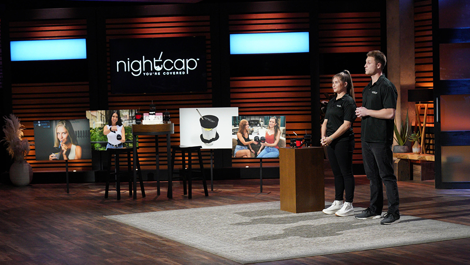 Shirah Benarde ’24 and her brother, Michael, on ABC's Shark Tank.